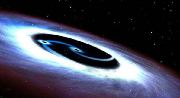 宇宙黑洞里面是什么