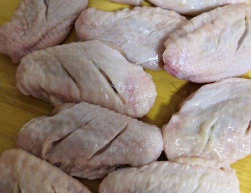 最简单的鸡翅腌制方法