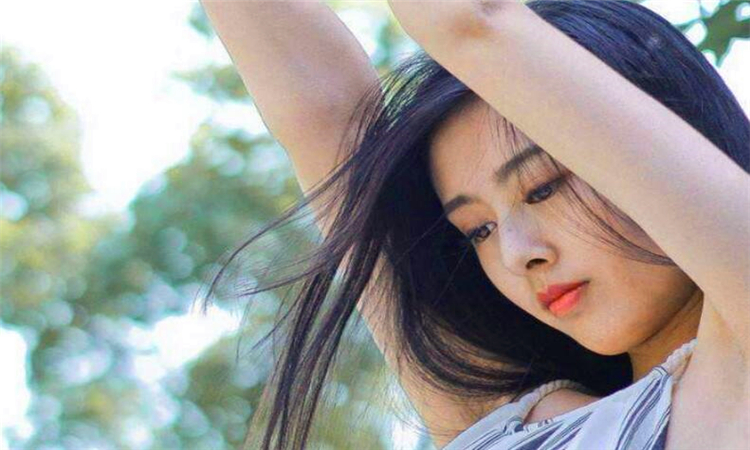多愁善感是什么意思