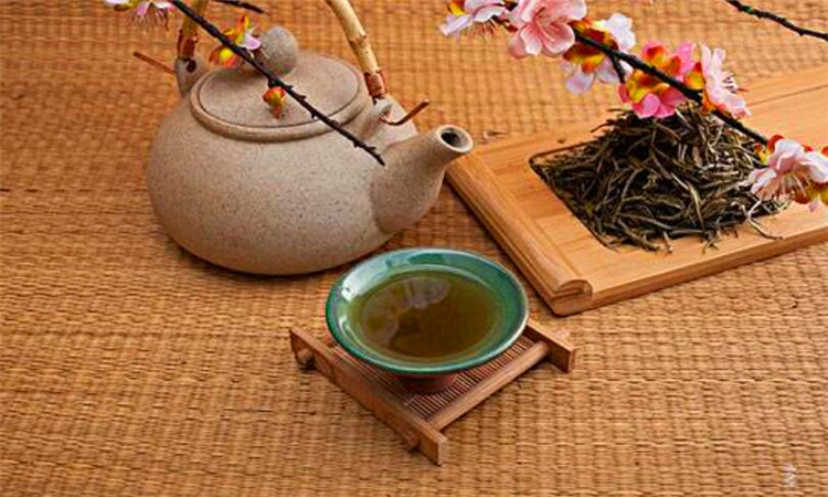 茶里有咖啡因吗