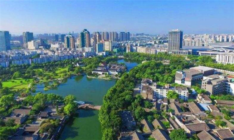 青海的省会是哪个城市