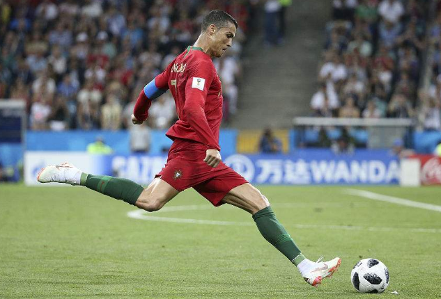 葡萄牙国家男子足球队成员，球王C罗得分利器分析