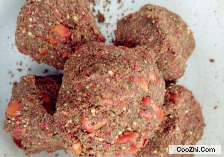 钓鱼用什么鱼饵最好	