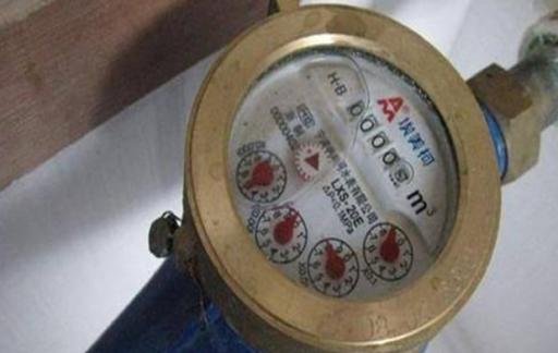 解决水表自转的最好办法
