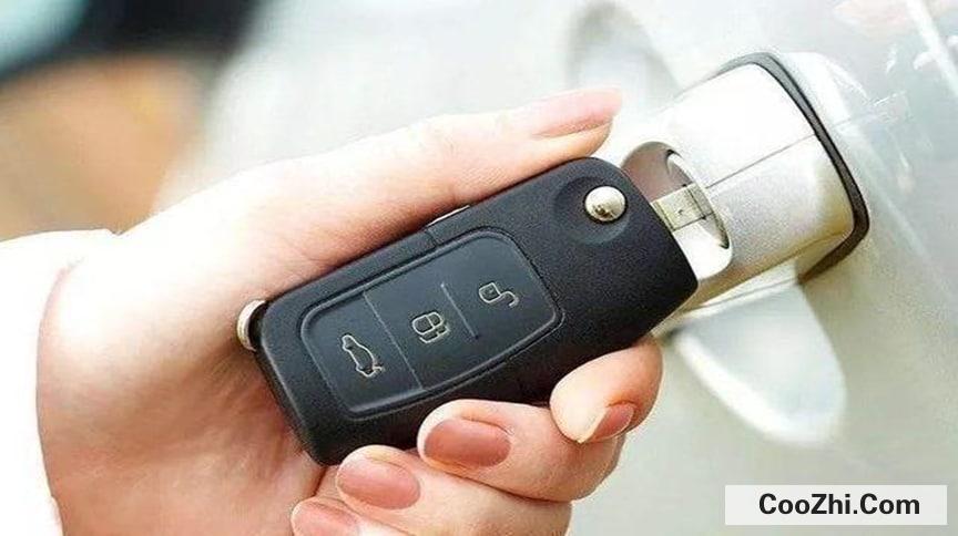 汽车智能钥匙没电了怎么办