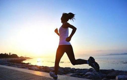 每天晨跑半小时一个月能瘦多少