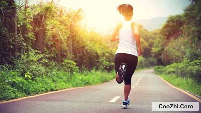 每天晨跑半小时一个月能瘦多少