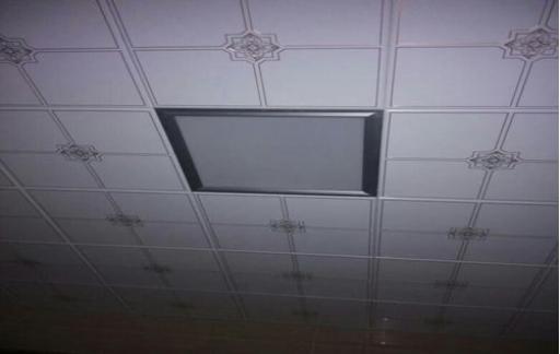 卫生间吊顶灯坏了怎么办呢