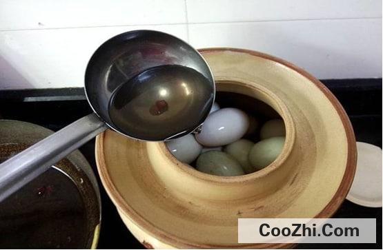 正宗咸鸡蛋的腌制方法