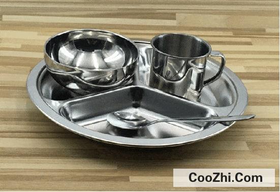 不锈钢餐具的使用存在误区吗
