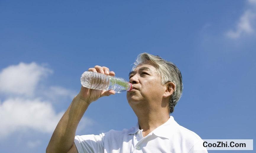 水喝多了有什么坏处