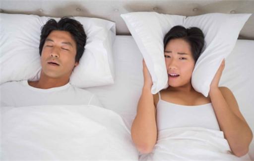为什么男人睡觉容易打呼噜
