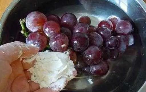 葡萄怎么清洗好
