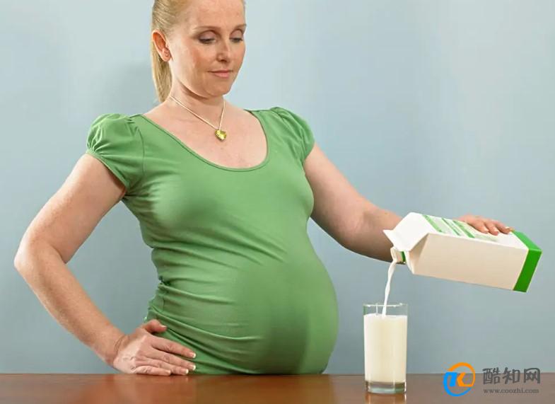 准妈妈喝牛奶还是酸奶好 牛奶和酸奶的区别
