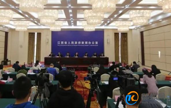 新冠乙类乙管在法律上的意味