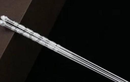 银筷子变黑是什么原因