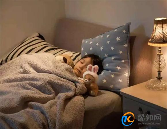 有必要从小就跟孩子分床吗