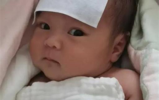 这一习惯影响睡眠，经常这样睡，影响大脑发育
