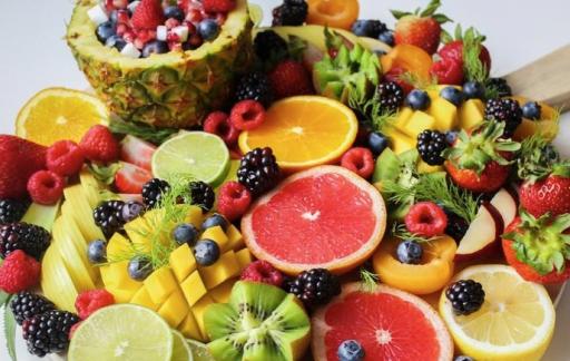 提醒：不管多爱吃 这5种水果尽量少吃  为了健康  抓紧管住嘴