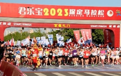 “美猴王”一马当先！保定马拉松今日鸣枪开跑