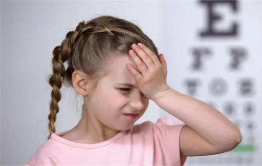 孩子检查视力，为什么都要散瞳？快散好还是慢散好？