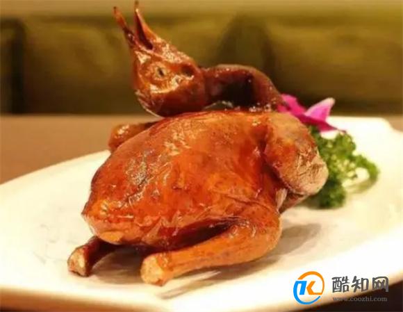 俗话“一鸽胜九鸡”，常吃鸽子肉有什么好处？和什么搭配最好