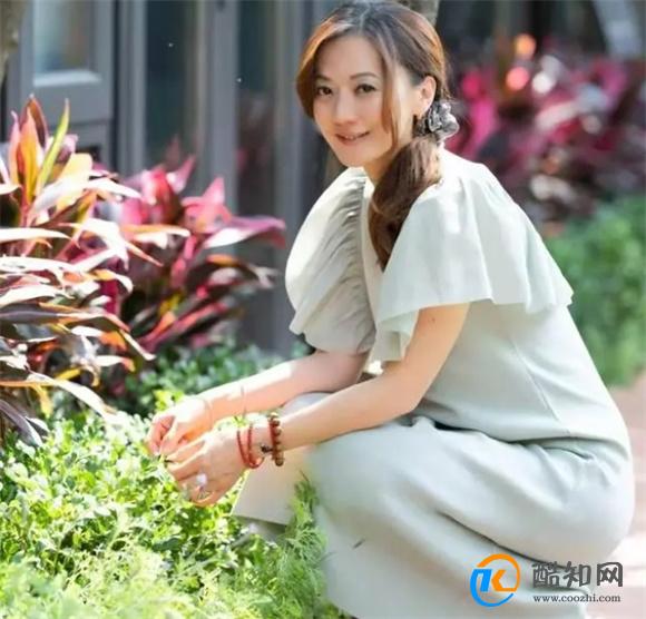 穿裙子别被“假精致”误导，“真精致”一般看这2点，很容易区分