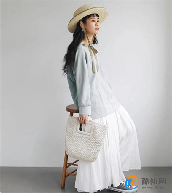 如何变成气质女人？坚持4个日系风穿衣习惯，40岁后也优雅有魅力