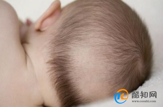 这两种“发型”的宝宝，可能存在发育异常，家长要从营养上下功夫