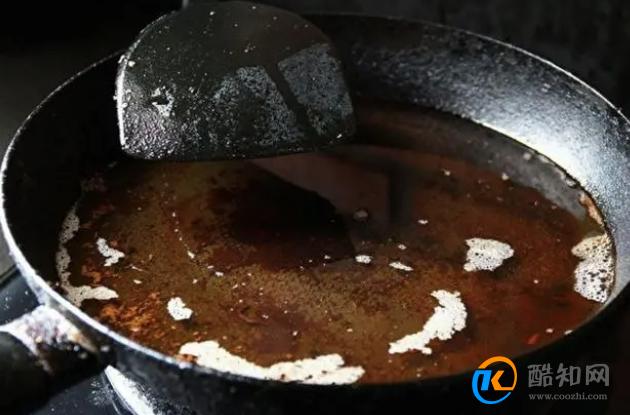 食用油被发现是“肝癌”的加速器，建议：这3种油再香也别吃