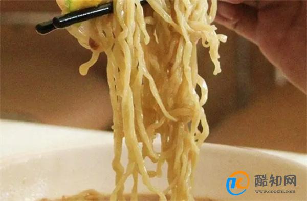 主食吃不对，血糖降不下，米饭和面条，哪个不易升高血糖？