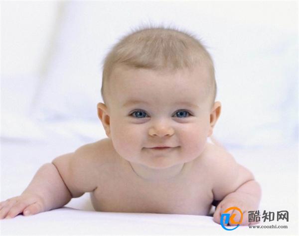 宝宝经常发出4个信号，也暗示着聪明，妈妈应该窃喜