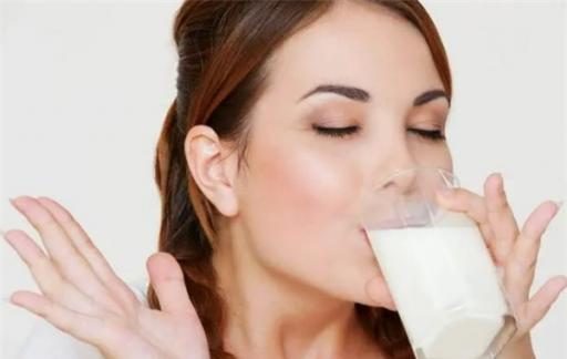 盖棉被才能睡得香？经常被失眠困扰，不妨试试这些食物