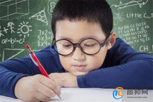 孩子眼睛防护很重要，几种常见的视力问题，家长要了解清楚