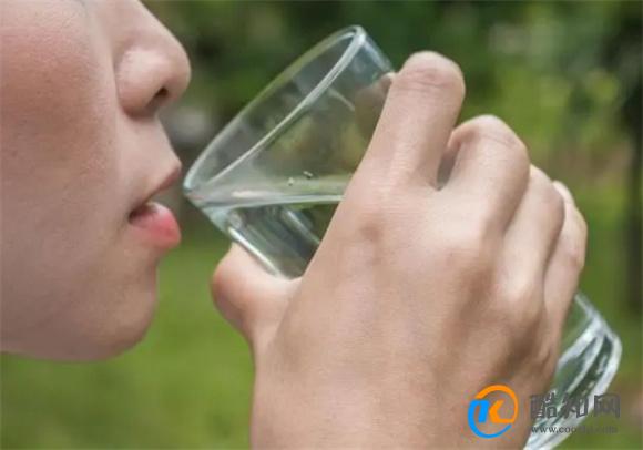 血液“稀释剂”被发现，柠檬水落榜，医生：坚持喝血管或会变通透