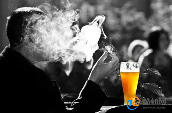 体检时查出低密度脂蛋白偏高的人，平时尽量要远离这5种食物