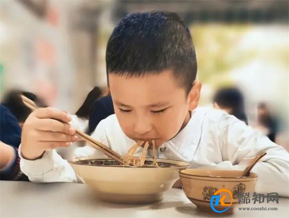 这4种坑娃早餐，看似省事有营养，实则很伤娃，很多家长还不知道