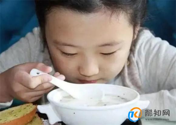 这4种坑娃早餐，看似省事有营养，实则很伤娃，很多家长还不知道