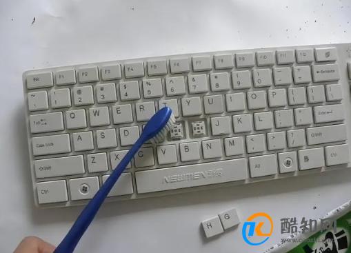 旧牙刷太厉害了！7个小妙招，解决不少人的困扰