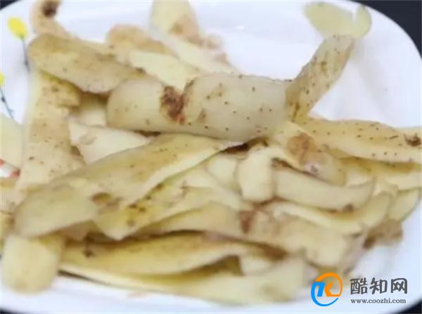 烧水壶里水垢对人危害大！教你6个去除水垢绝招，早知道早受益！
