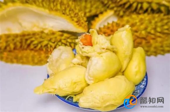 榴莲热卖季！最实用的挑榴莲技巧，不碰死包，而且开出来的瓣更多