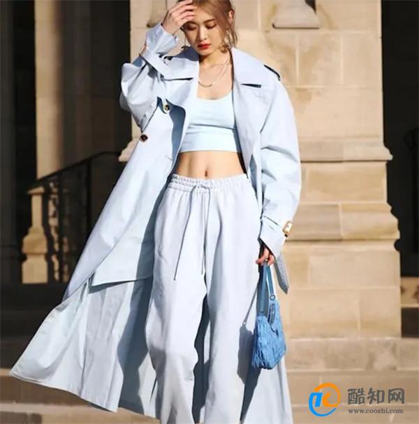 穿风衣时 挑对颜色很关键 建议多穿这3种“高级色” 时髦好看