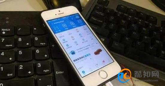 旧手机别乱处理，分享旧手机6个小妙用，放在家里好值钱