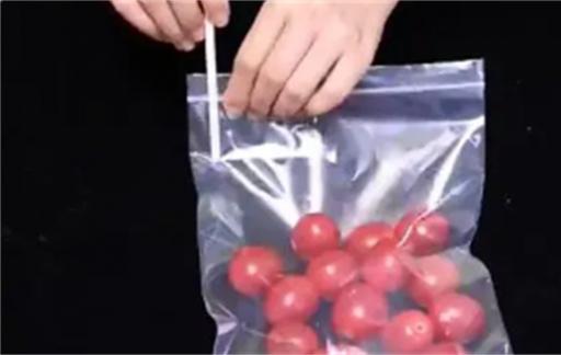 把塑料瓶安在吹风机上制成的神器 家家户户都用得到 太实用了