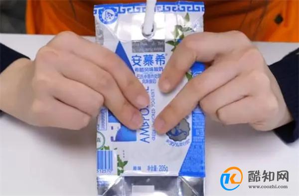 原来酸奶吸管是这么用的，难怪之前总是喝不干净，看完告诉家里人