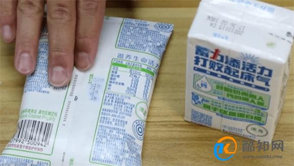 同样是牛奶 盒装和袋装到底有啥区别 知道后别再瞎买了 