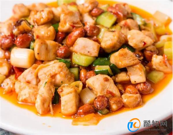 家常爆炒鸡丁 出锅外酥里嫩 酸甜开胃
