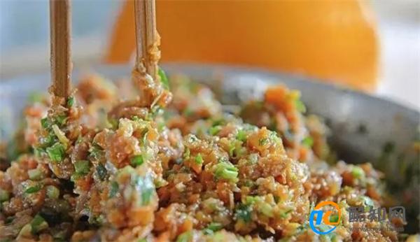 学会这三点饺子馅技巧，饺子想不好吃都难，比饭店还好吃！