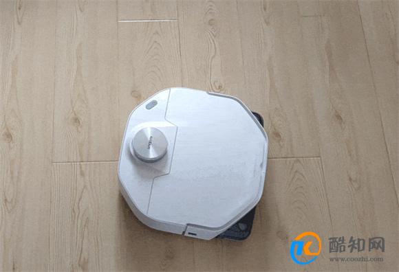 洗地机和扫地机器人哪个好 洗地机和扫地机器人怎么选