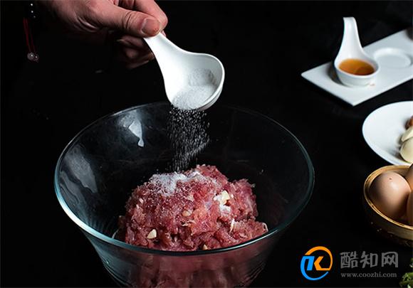 储存辣椒 雨多怕放坏 这几招储存好吃又好看 